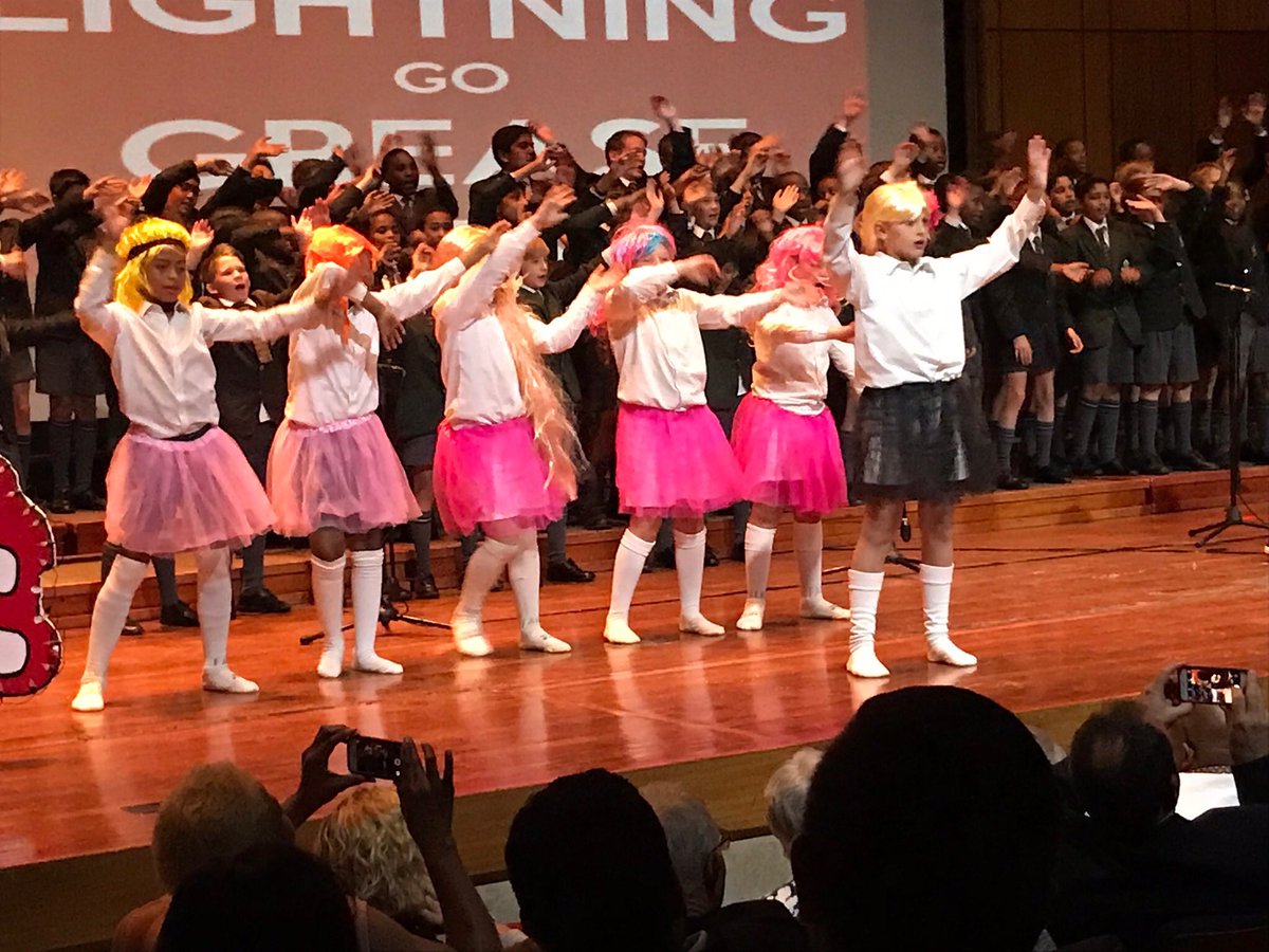 KingEdwardPrep's tweet photo. #prepproduction @KingEdwardPrep A Tribute To Broadway #110 What an exciting and successful evening. https://t.co/wguqmt6FOX