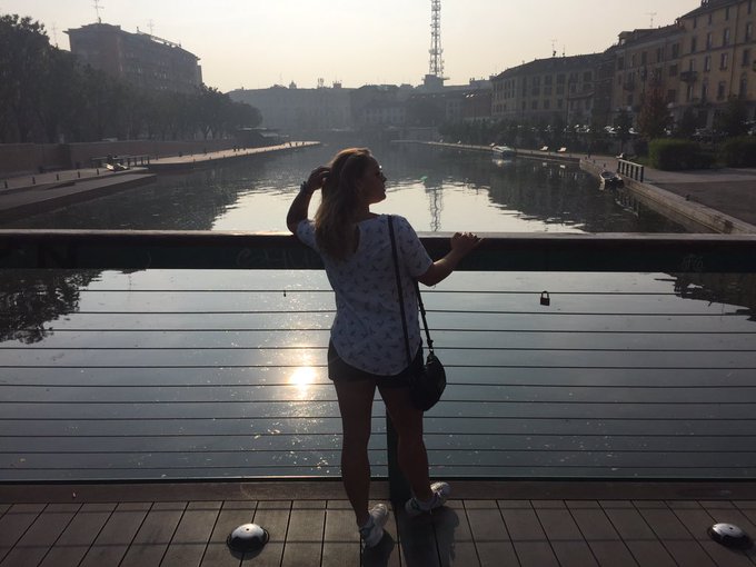 3 pic. Follow my Milanese trip on my instagram story #lizadelsierraoff https://t.co/3A8i3qFWL2