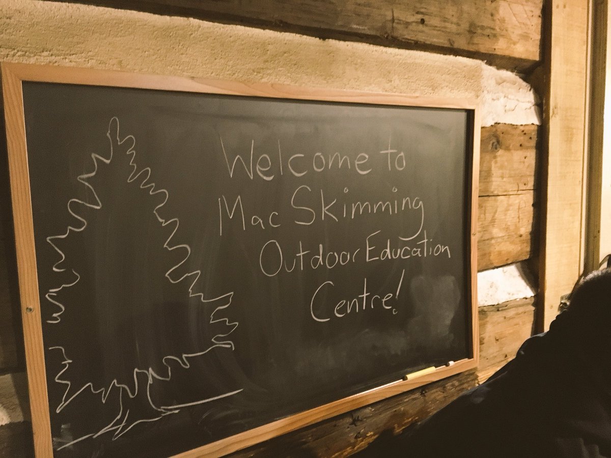 amyebowker's tweet photo. Today was one of my favourite days teaching! Thanks @OCDSBoec for a fun day learning about the fur trade! @ocdsb @DRK_Bulldogs https://t.co/91QVJrtN6W