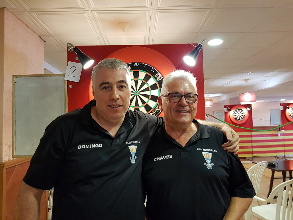 espluguescd's tweet photo. 27º Campionat de Catalunya de Dards 2017, 14 a 15 de Octubre.
Parejas masculinas: Paco y Jesus 3º de Catalunya y Antonio y Domingo 5º Clas. https://t.co/cWnojihm1H
