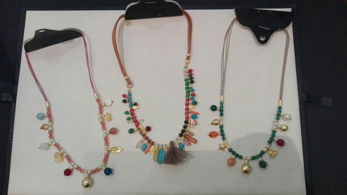 LeGioie1's tweet photo. Qualcosa di etnico
#Accessori,#Bijoux,#Bohchic, #LeGioie1,#ViaLata,#Ancona,#Autunno,#Fallwinter https://t.co/XCei1wIYOb