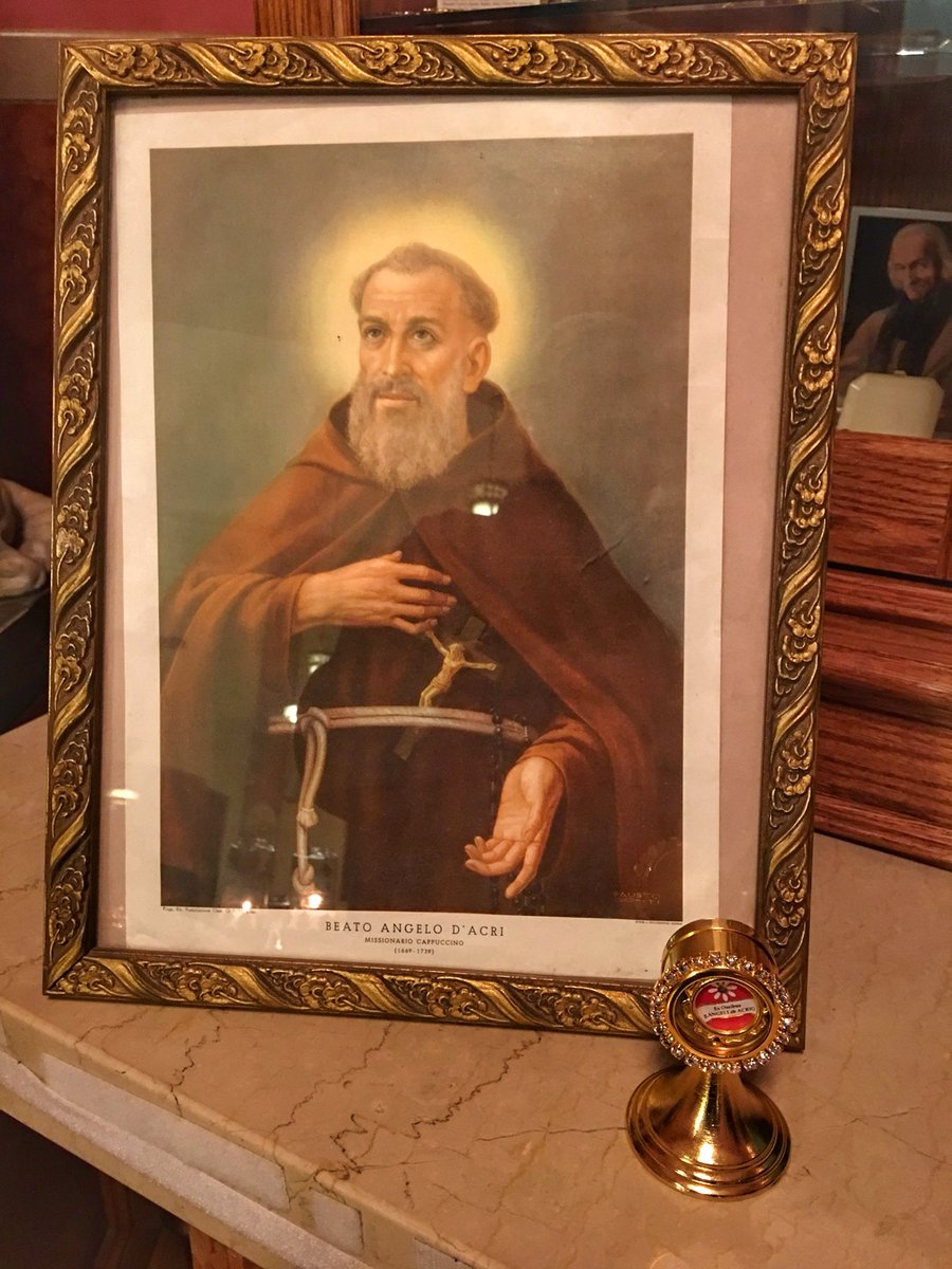 tonyatthetable's tweet photo. Portrait & relic of the newly canonized Sant’Angelo d’Acri (Saint Angelo of Acri) at Mt. Carmel Church in #DownNeck, #Newark. He was was a #Capuchin during the 18th Century. He is known as the "Apostle of the South”. #CatholicNJ #ArchdioceseOfNewark #Ironbound #BeatoAngelo https://t.co/vUM6wECqID