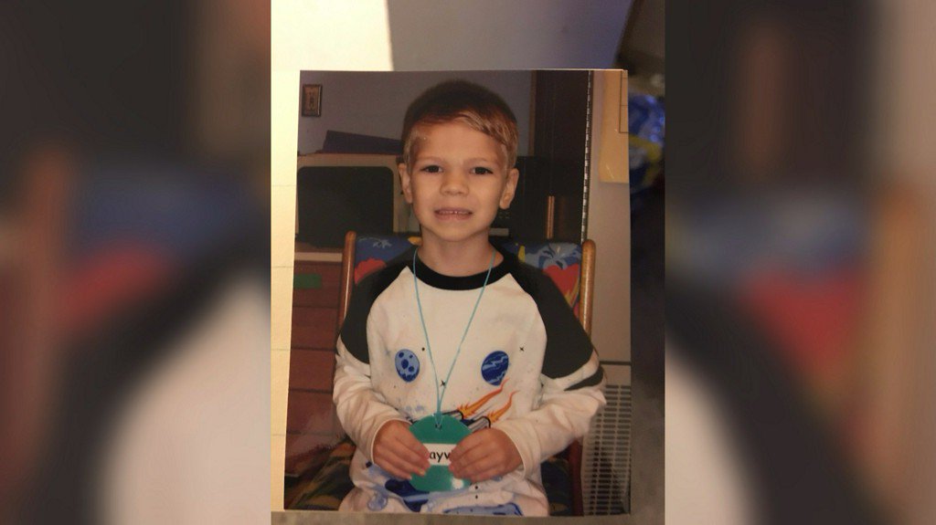 Missing Lynnwood boy found dead in dumpster; relative in custody on.11alive.com/2yQC8sr https://t.co/Q7PukTZrZt