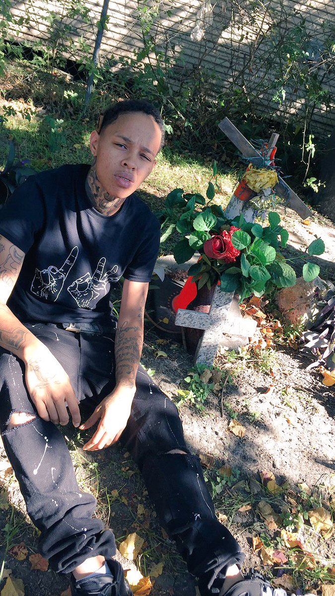 ombbloodbath's tweet photo. it's alot of shit come with it ☝🏽️👌🏽
#103world #BYIPEMOE #KIPLILWILL #RTG https://t.co/WbfN7laAaw