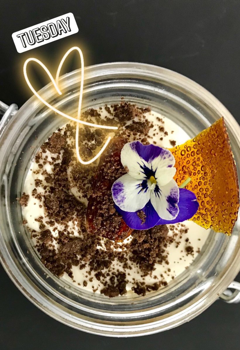 gooseandberry's tweet photo. Tuesday treats! #tuesday #bakeoff #moveova https://t.co/huaKH38hO3