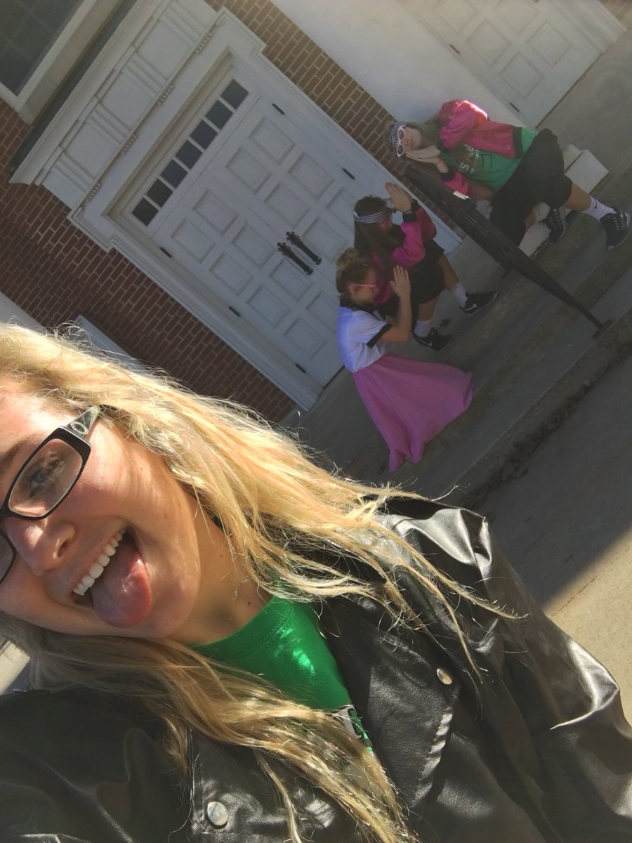 brennajacobss's tweet photo. @OsageVolleyball #TheGreasers https://t.co/KNDyXPQxGG