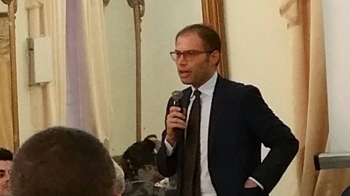 ConfagriTa's tweet photo. Masweek @LucaLazzaro racconta esperienza @ConfagriTa: fare innovazione ripartendo da agricoltura attenta ambiente #Changeyourpointofview https://t.co/UhFEYl5BRB