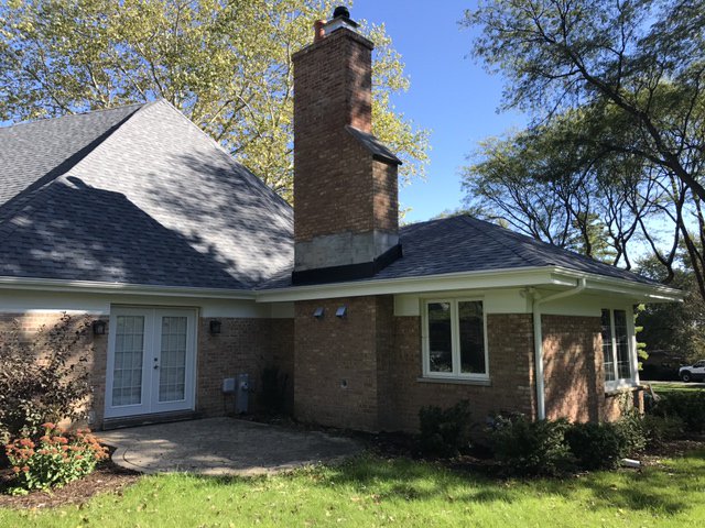 ProHomeOne's tweet photo. Another beautiful @OwensCorning #Roofing completed by @ProHomeOne in #GlenEllynIL, #WheatonIL, #WinfieldIL https://t.co/1uXxpQAReU