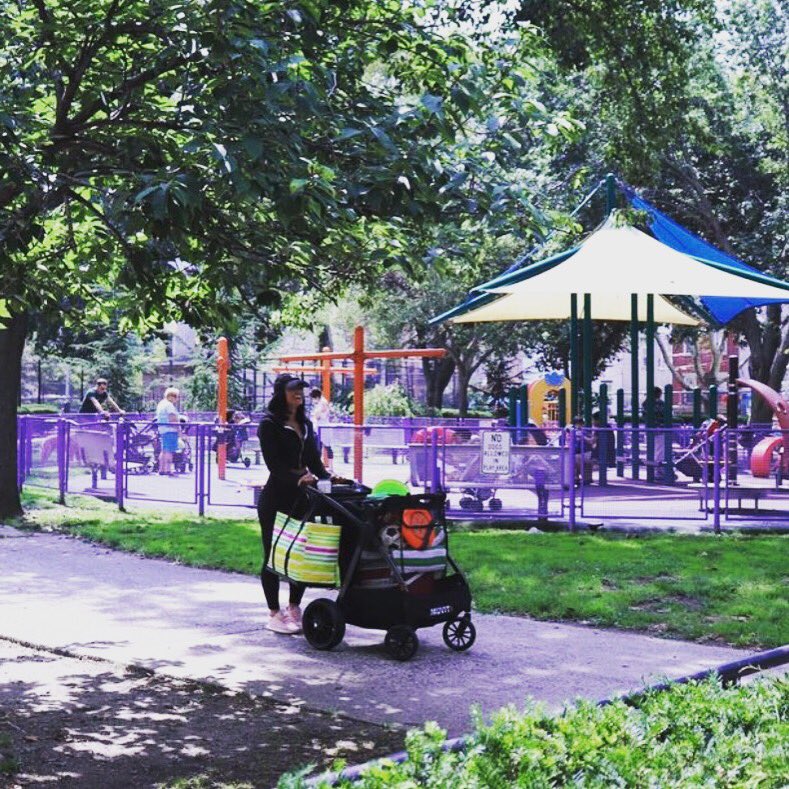 muvyourstuff's tweet photo. MUVIT makes any walk as pleasant as a walk in the park 🦋🌷🌸🌲🌳
#MUVIT #youvegottomuvit #MUVITmakeslifeeasier #bestproducts #newproduct https://t.co/9yMffQ3k61