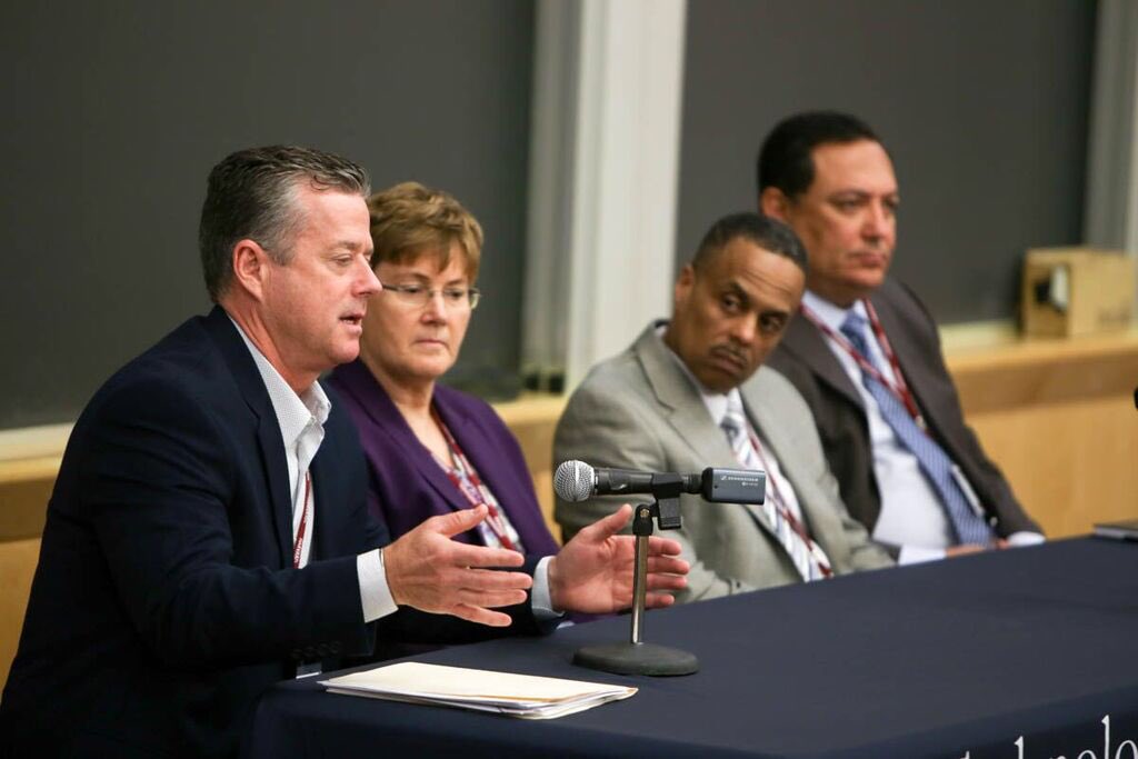 LNWprogram tweet media