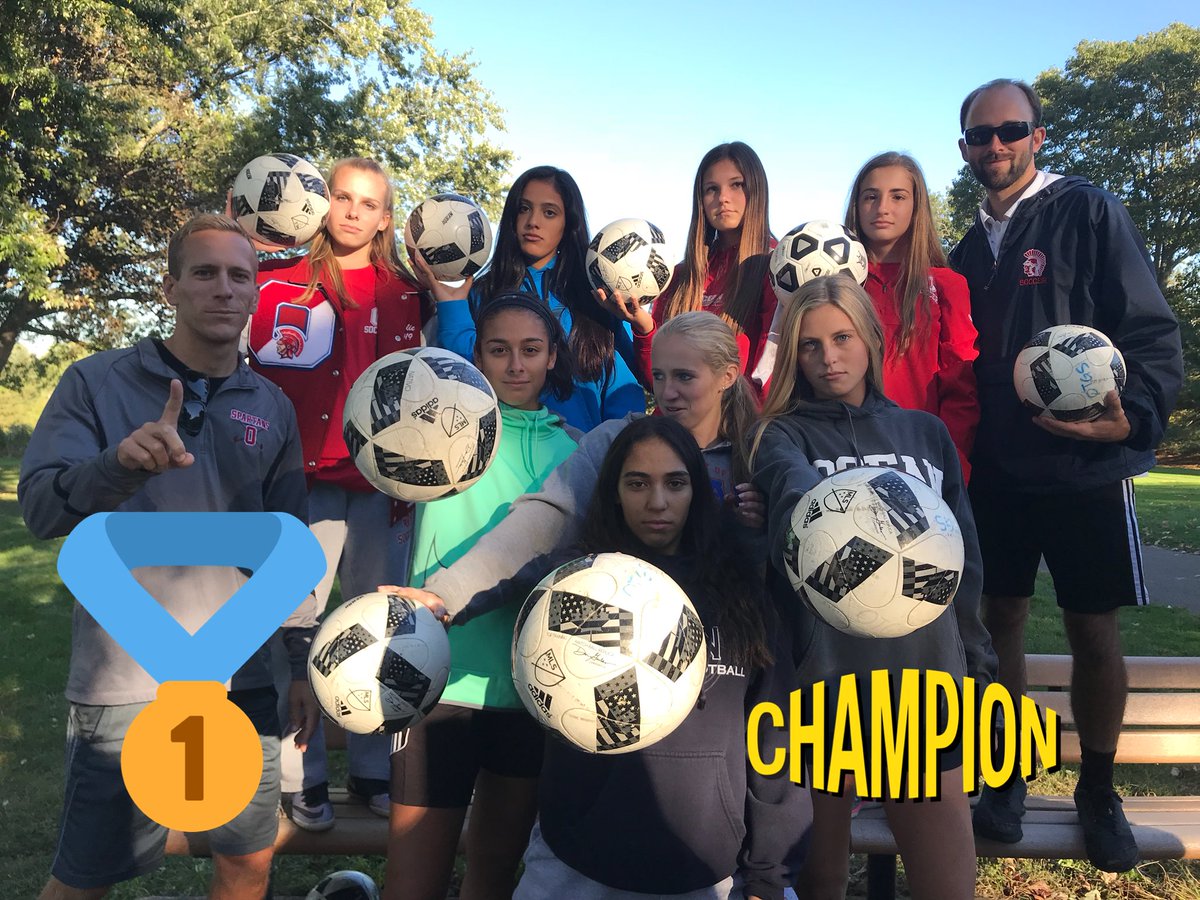 OTGSoccer's tweet image. A great day together playing soccer golf w/ our soccer family! ⚽️⛳️#loveservecare