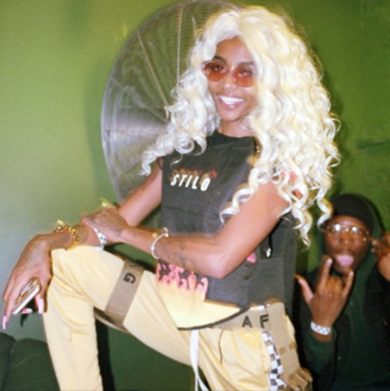 AnimalXHouse's tweet image. .@1RobOlu Does It Again With His Bangin' New @popstarbenny Exclusive, "419"!

anmlxh.se/2x4rHgj