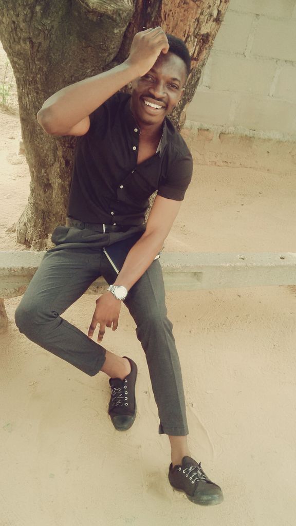 okperepublic's tweet photo. This is my secret weapon(MY SMILE 😁😀😀) ..... IT MAKES YOU believe a lot of things about me (some true🙌🙋 https://t.co/zdY8Ky1ZYP