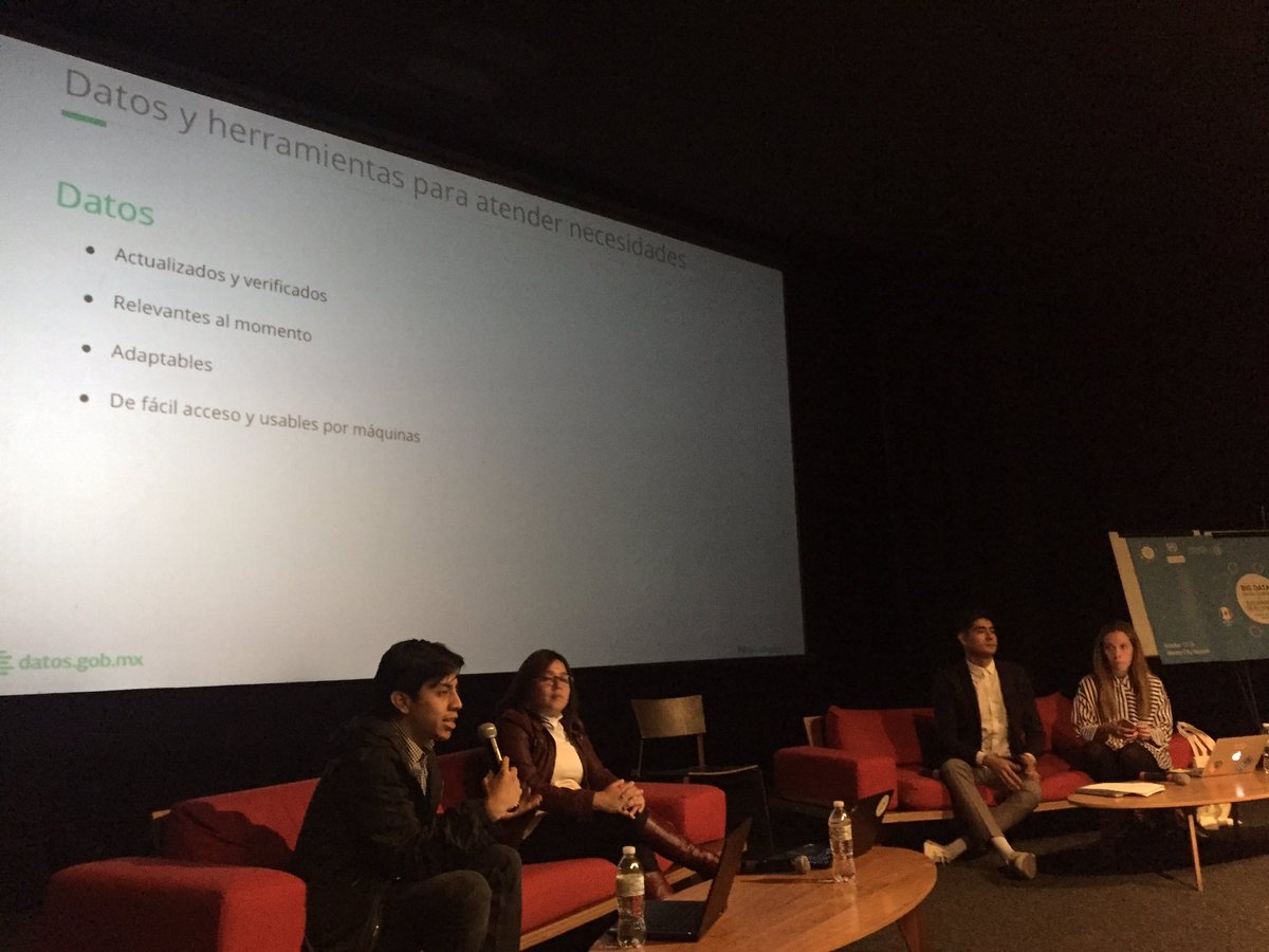eLAC_CEPAL's tweet image. Andrés Gomez expone sobre las acciones de la EDN de México durante el sismo #BigData4Dev @DatosGobMX @datapopalliance