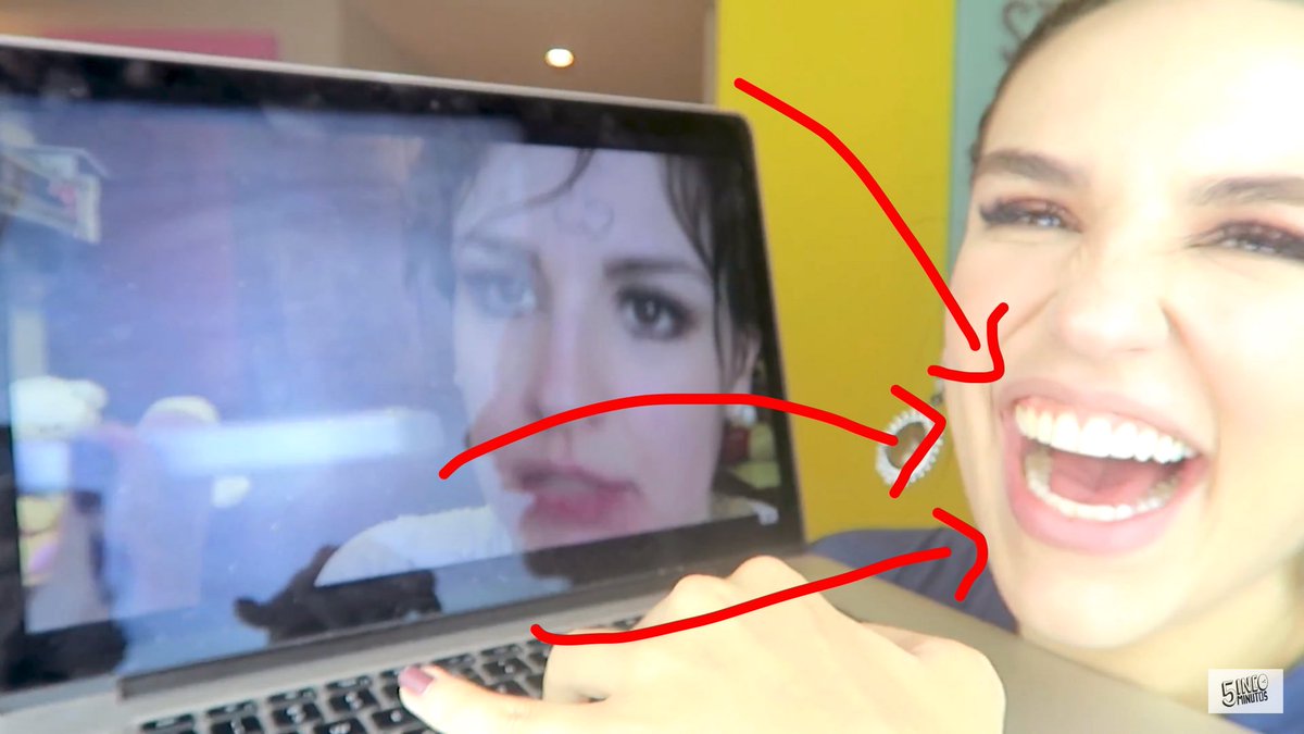 FaustThiago's tweet photo. NAO CONSIGO OLHAR NADA NO VÍDEO ALEM@DESSE SORRISO MARAVILHOSO SEN OR @Kefera #kefera https://t.co/mFu3LRx30l