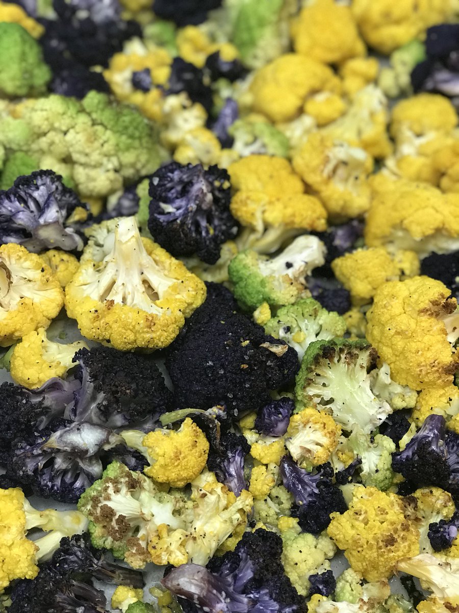 FLIKISDPomfret's tweet photo. Look at this beautiful roasted tri color cauliflower for dinner! @PomfretSchool @FlikISDining #cookingwithcolor #Flik #delicious https://t.co/SN0fMoOonD