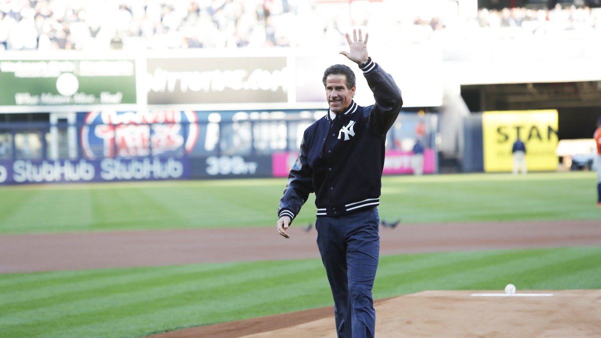 Yankees's tweet photo. Thanks to @PaulONeillYES and @HB_Voices for helping get Game 4 started the right way! #PinstripePride https://t.co/60oFesEYYi