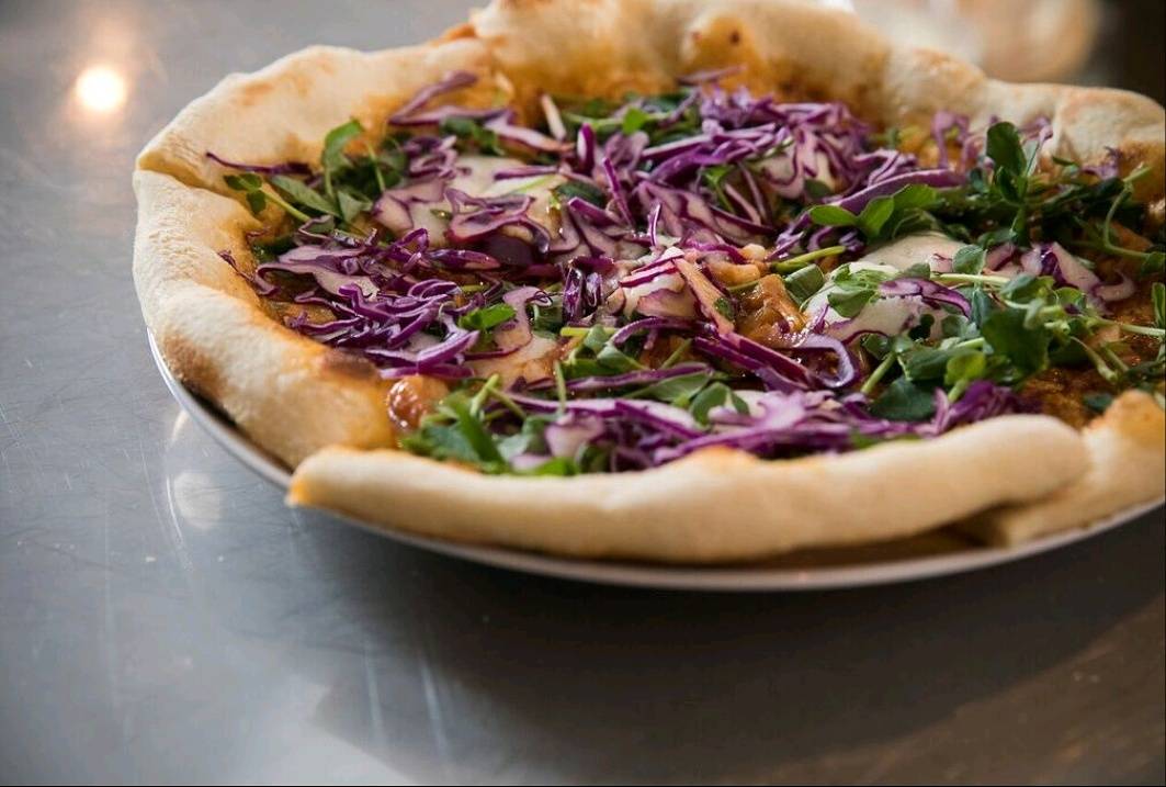 diepieyeg's tweet photo. Our Pulled Jackfruit pizza! It's got a savoury spicey flavour to warm you up today 🍕 https://t.co/EMtHSbKmZ5