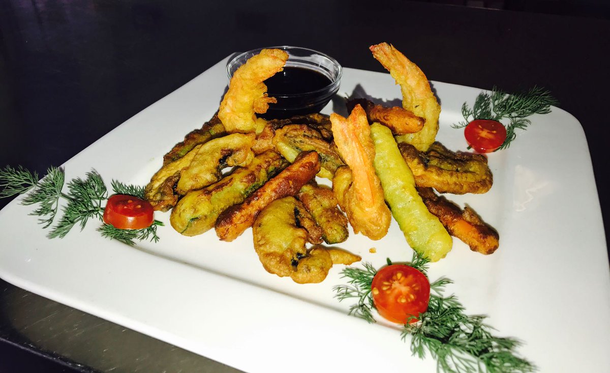 EliseDRI tweet media