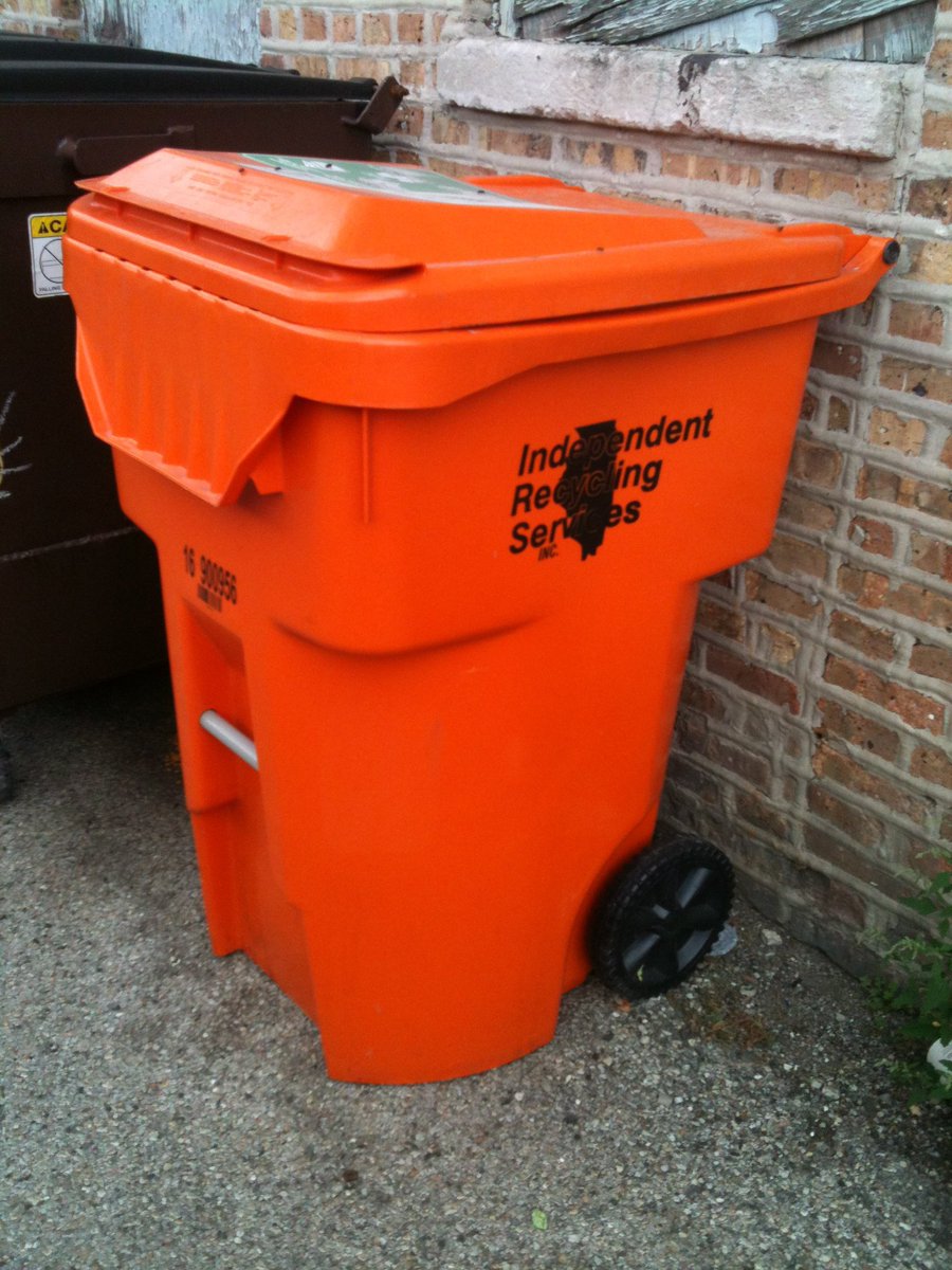 RoblingT's tweet image. It must be fall, the recycle-bins are beginning to turn.