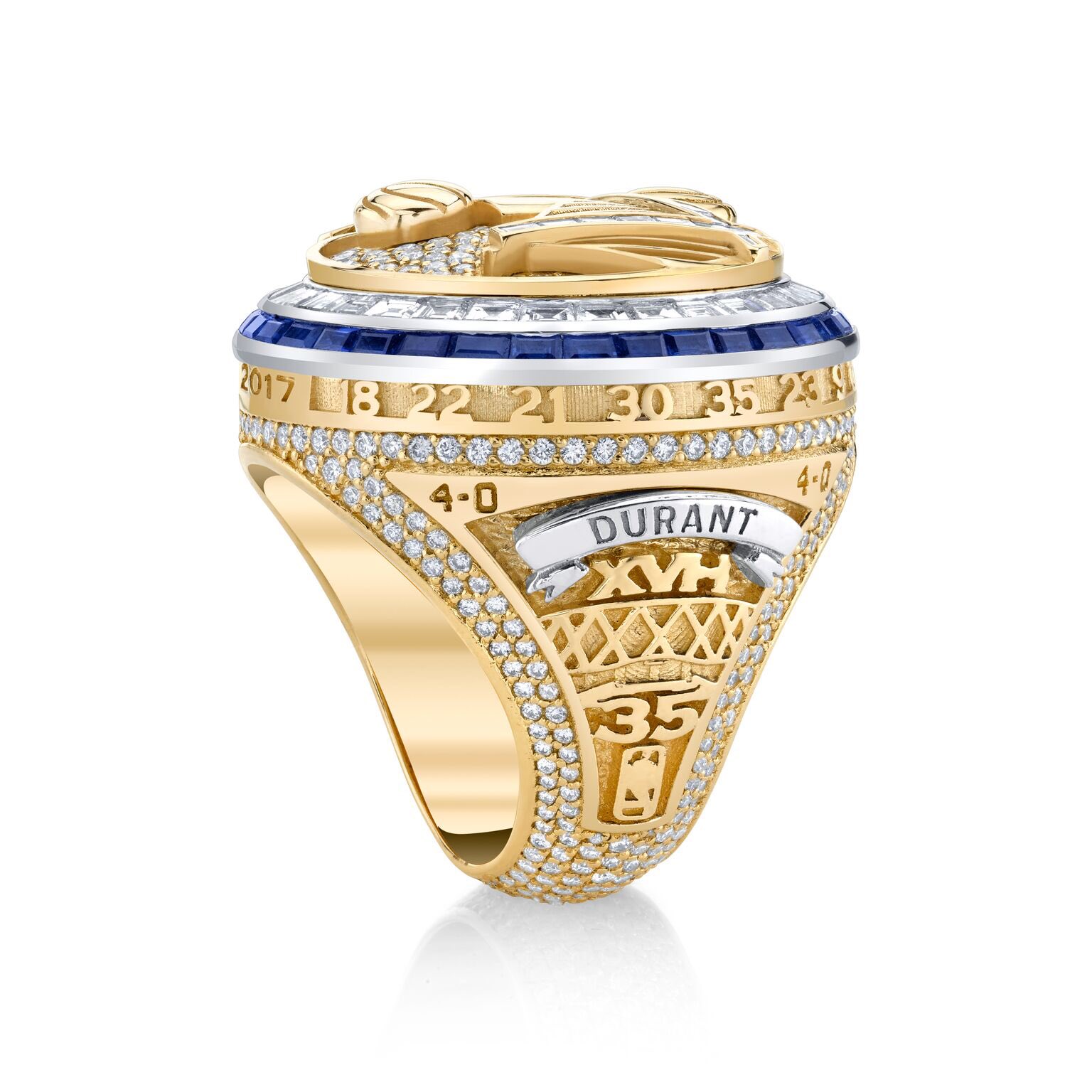 Sean Cunningham on X A look at the 2017 NBA champion rings of the Golden State Warriors this one of Finals MVP Kevin Durant https t C6YoZxgkVr X