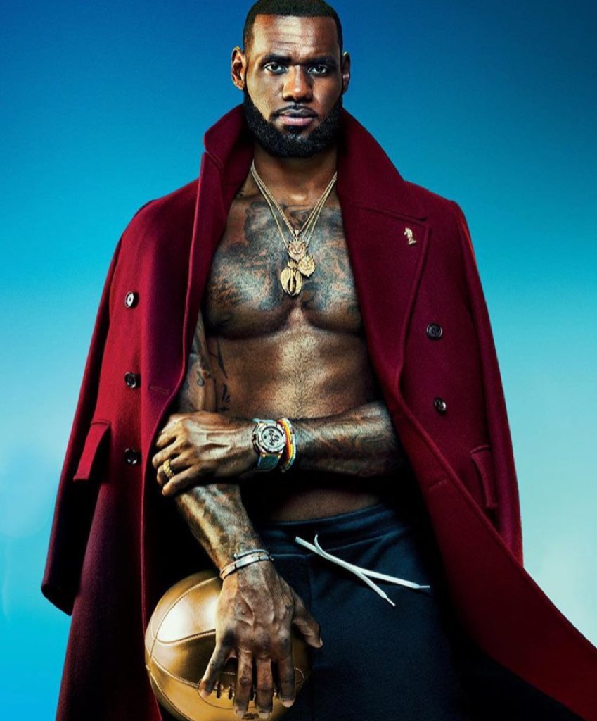 NBAgxf's tweet photo. The King https://t.co/CFeK2GMv4p