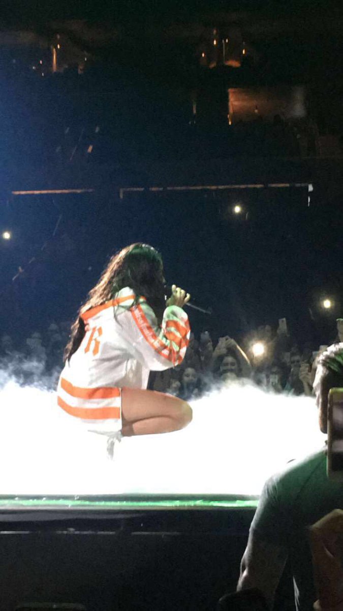 Lexie_Lovelace's tweet photo. No doubt one of the best nights of my life thank you @halsey and @charli_xcx for putting on such an unforgettable show!❤💖 https://t.co/d5DjbqjH1x