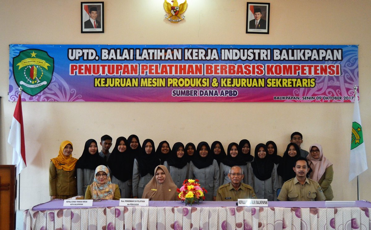 uptdblkibpp's tweet photo. Penutupan Pelatihan Berbasis Kompetensi Kejuruan Sekretaris dan Mesin Produksi Angkatan I Tahun 2017 https://t.co/WMdec2K3jg
