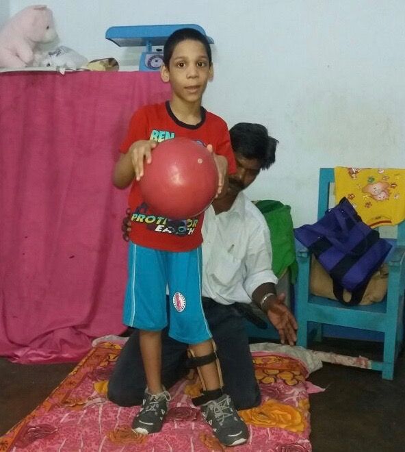 IlluminateIndia's tweet photo. Rahul's physical therapist is like an uncle to him and they laugh while they work, enjoying their time together. #specialneedsproject #grit https://t.co/RS4d43sMVS
