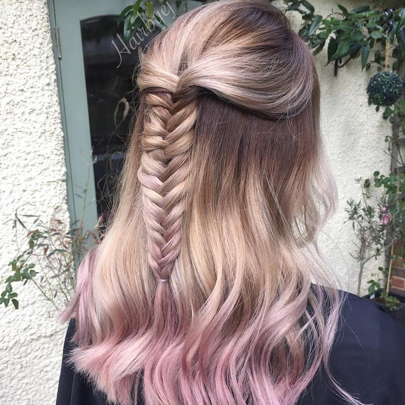 WellaEducation's tweet photo. @hairbyej took her braid game up a level with a lil #Instamatics in Pink Dream and #Illumina. 💕 #wellahair https://t.co/OdInJWnyGU