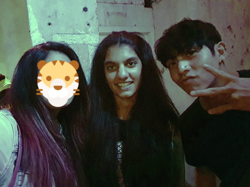 nowhushhush's tweet photo. Big up the super inspiring @Yu_Christian1 aka DPR Visuals. Thank you 4 this moment ❤ #dpr #dprinlondon   #dprweganggang #dprvisuals https://t.co/TKHSlBQFqe