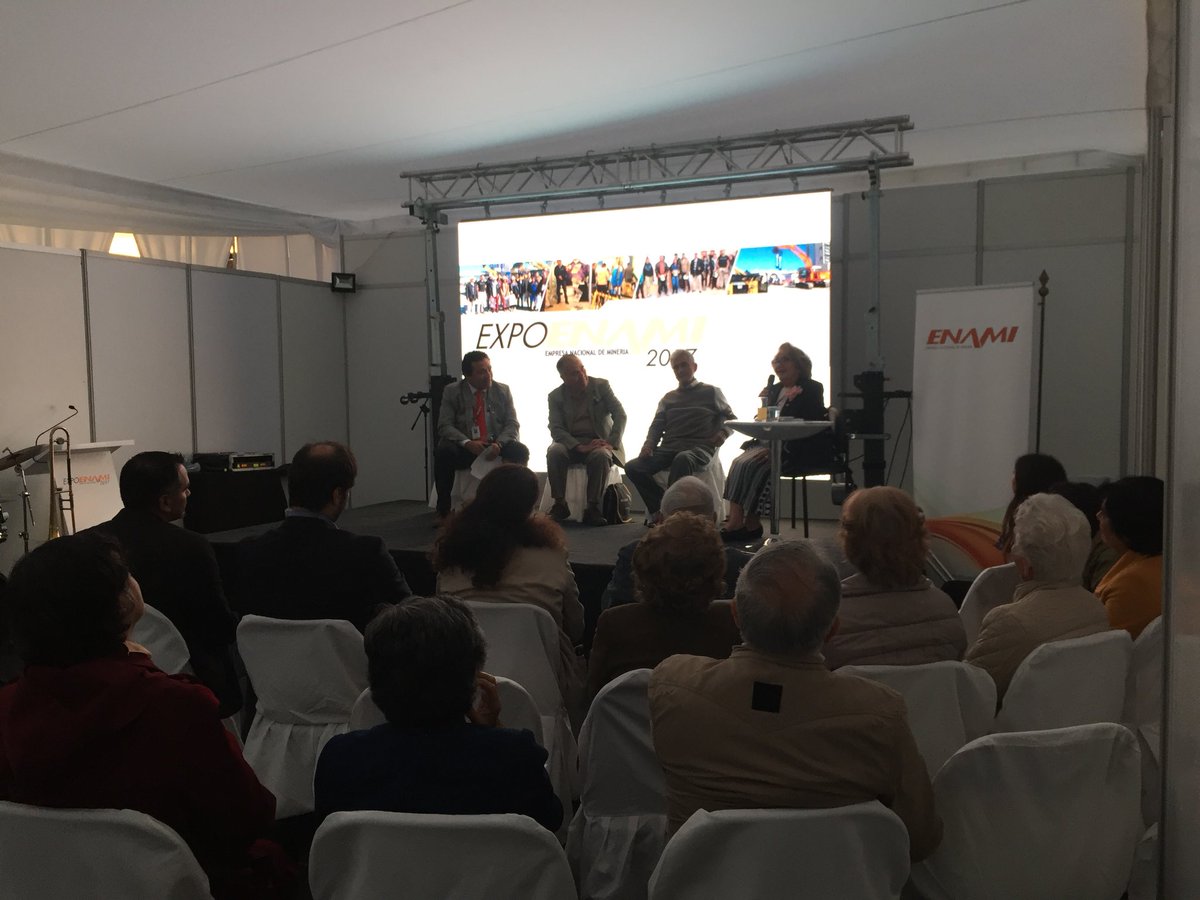 ExpoEnami's tweet photo. ¡TERTULIA MINERA EN #EXPOENAMI2017 ! https://t.co/Wwxiokofui
