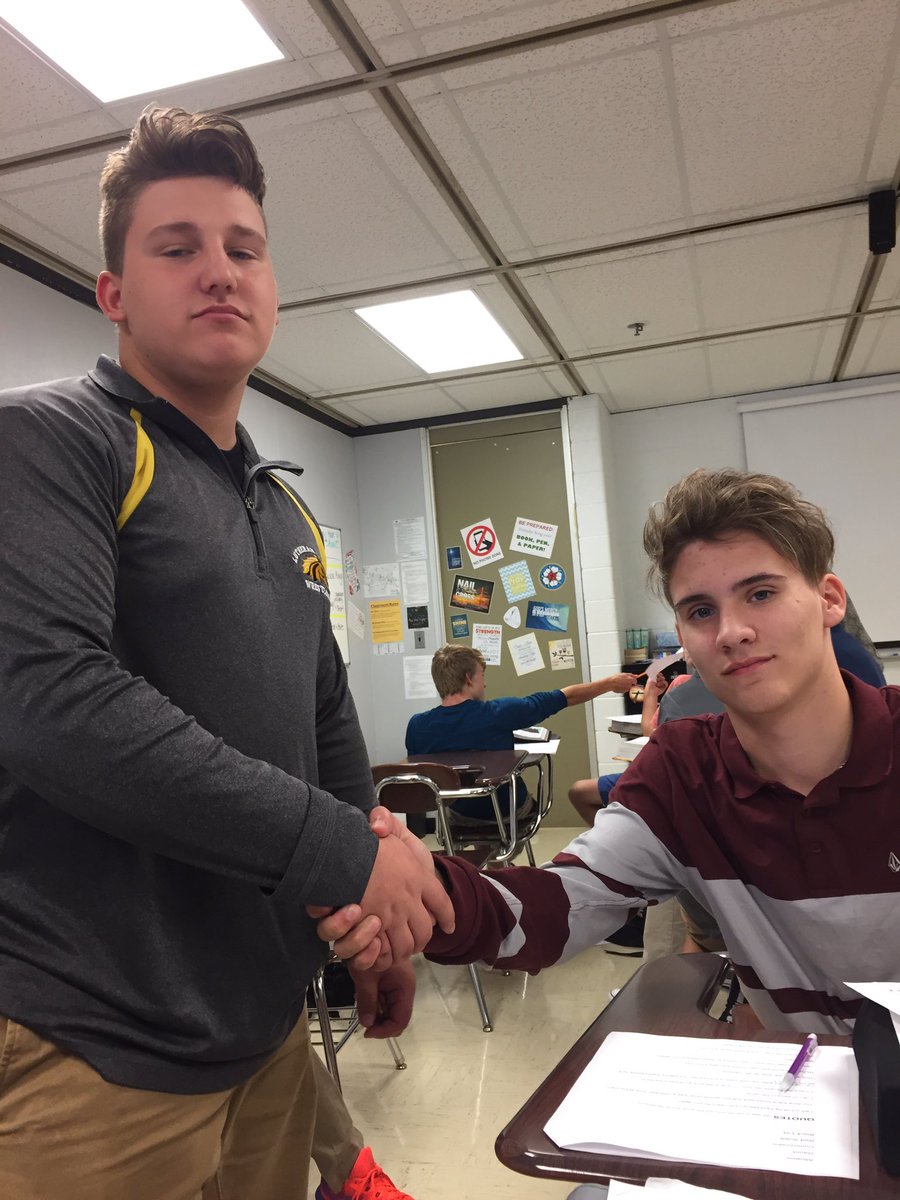 Jack_Schuessler's tweet photo. 30 rts by 8:45 tonight and he shaves his head https://t.co/kpTnqK6cfL
