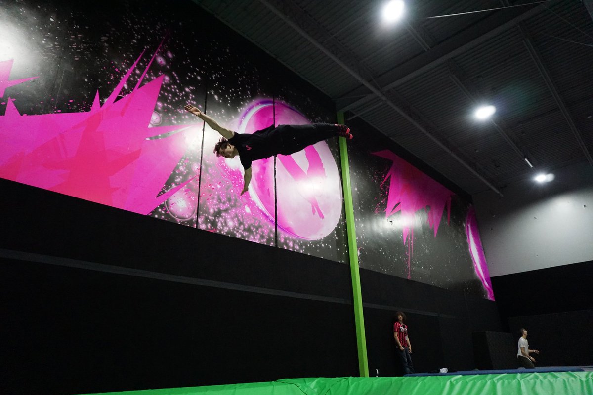 VFlyingSquirrel's tweet photo. It's #tricktuesday, Victoria! Come challenge gravity and live that #squirrellife at the World's Largest Indoor Trampoline Fun Parks! https://t.co/GBSlWHwEmX