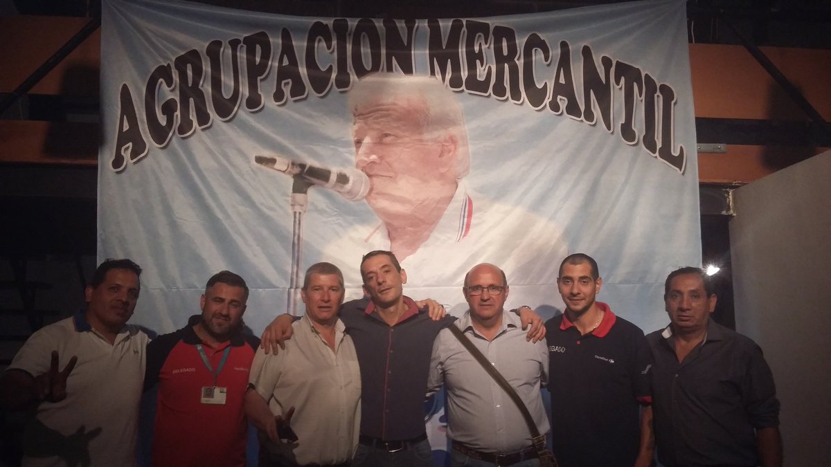 MarcosP97315468's tweet photo. Fabián Estévez con el equipo de Ramón !!! Lanzamiento de la agrupación mercantil "nolo Aranda " https://t.co/0naEgtZgqN