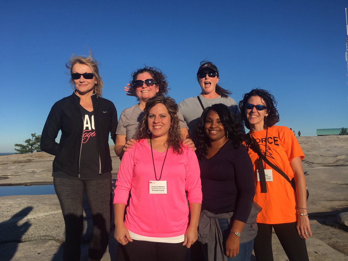 ecstephens1's tweet photo. We made it to the top! #BCLS53 #primaryplayers #emanuel https://t.co/C7Z5YEDHcA