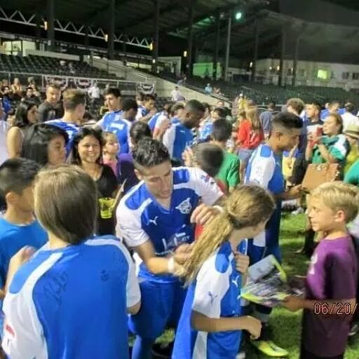 KellyAllenGray1's tweet photo. Vaqueros Game Days are always special!especially when the @cityoffortworth comes together to support their soccer team! #WeAreFortWorth #❤FW https://t.co/kRZMY1Ncme