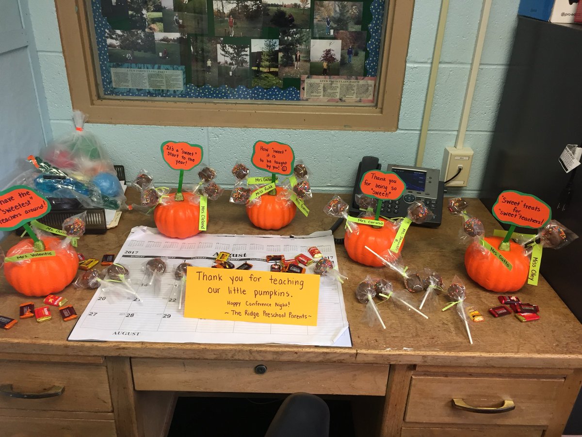 MsGPreschool's tweet photo. Thank you so much to all our preschool parents who put together and donated dinner for our conference nights! You all are so kind! ❤️ https://t.co/7bb0cegjyS