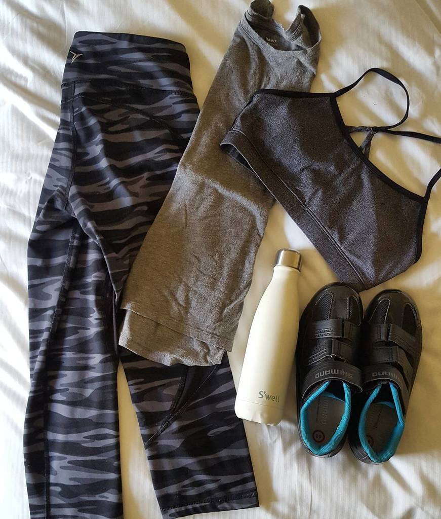 MrsChristinaFB's tweet photo. No. Days. Off.

I'm coming for you, @soulcycle SoMa!
.
.
.
.
.
#workout #workflow #soulcycle #nodaysoff #workworkw… https://t.co/bIzVxO56ww https://t.co/ISP6Pcd5sq