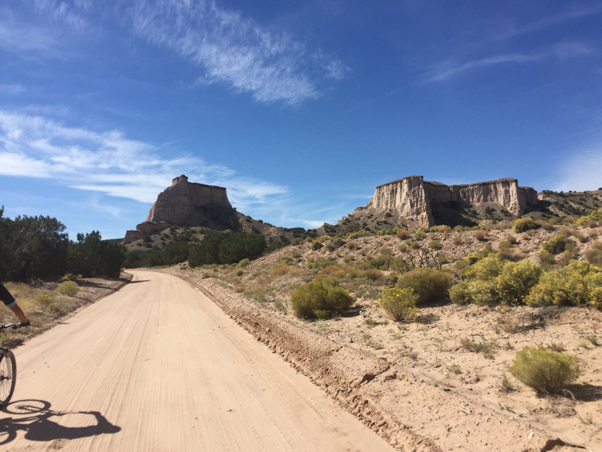 Doomsday3m's tweet photo. #Majestic #DynoRock #MtbLunchRide #CaciqueLoop #JemezBackCountry #MyPlayground #BackInTheSaddle #WalatowaRegulators #NMtrue 🚵🏽♀️💨🚵🏽♀️💨 https://t.co/8z4AI7Vp3y