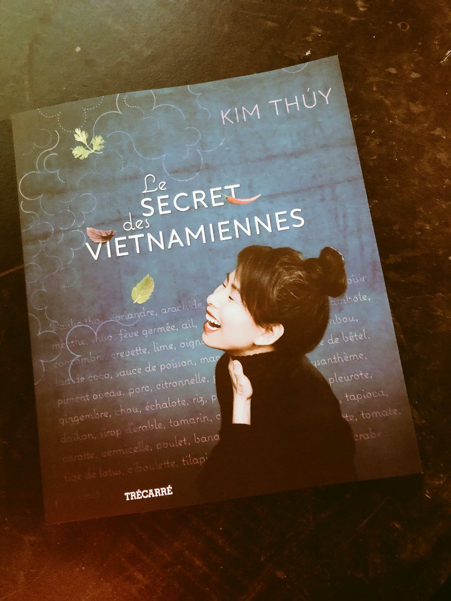 PKP_Qc's tweet photo. Lancement de « Le secret des Vietnamiennes » de @KimThuyOfficiel aux Éditions Trécarré. Magnifique livre de recettes en image et en saveur! https://t.co/OYc2p289GZ
