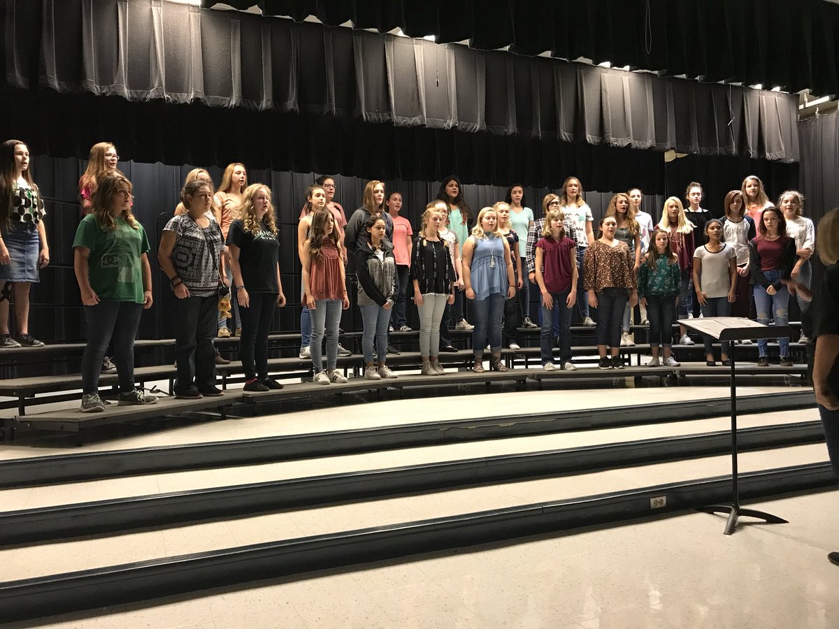 Varsity girls choir singing in Portuguese MVMS <a href="/mvhawkchoir/">Lynn Cruz</a> <a href="/kristycastillej/">kristy</a> <a href="/Supt_comalisd/">Andrew</a>