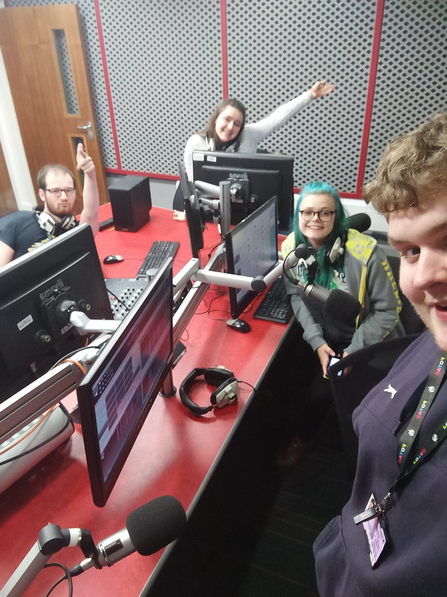 RobFitzie's tweet photo. @DemonFM the party still rocks on with the LAT'R team #demonfm #demonmedia #latenights #allnightparty https://t.co/RAqruSY0rt