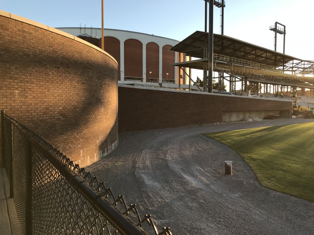 HailStateBB tweet picture