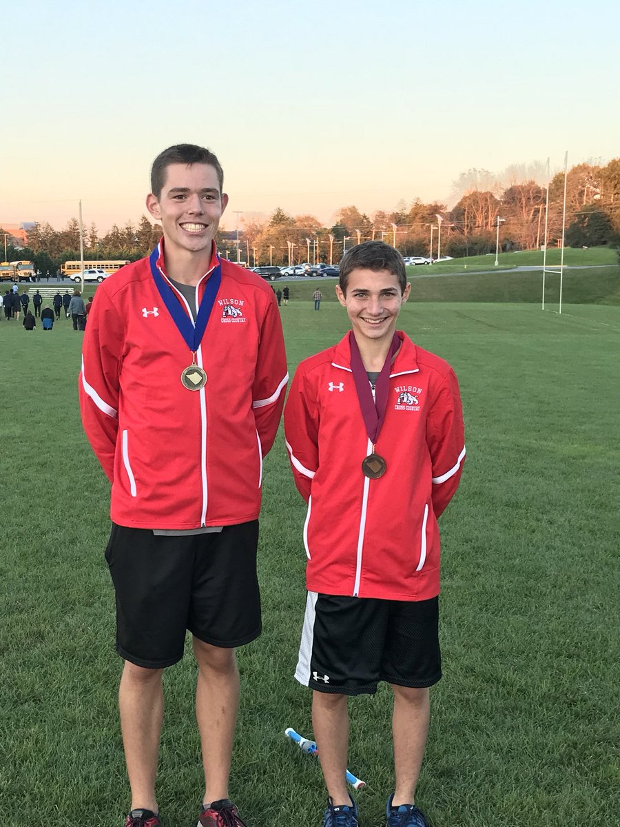 JoeGagliardi's tweet photo. Proud of our @xc_wilson medalists! https://t.co/y8Usy4jhDl