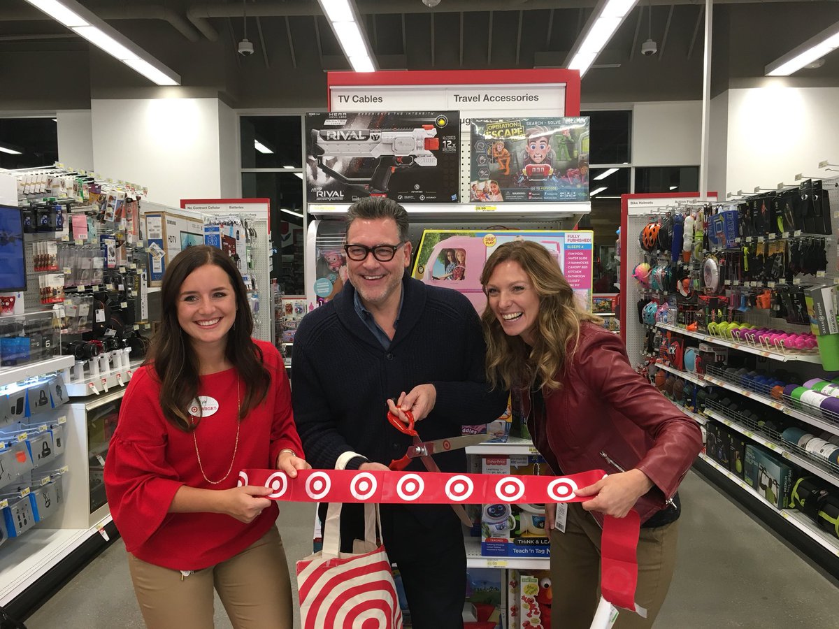 Laysha Ward tweet media