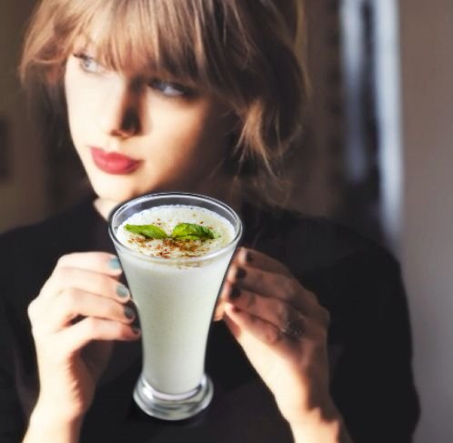 DesiTaylorSwift's tweet photo. ♪♪ Keep you second guessing like: 
"Oh my God, who is she?"
I get drunk on sweet lassi ♪♪

#DesiGirl #TaylorSwift #BlankSpace https://t.co/sBxgbDdPB5
