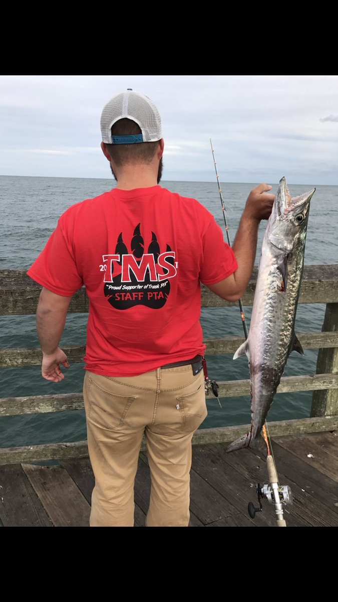 HealthandFishn's tweet photo. The new #traskmiddle PTA shirts are good luck!!!! https://t.co/BLKuhTY7Yb
