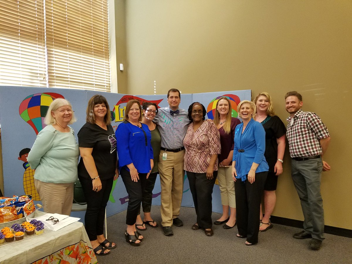 BayCoReadAssoc's tweet photo. Thanks to Bay County Public Library for hosting our general meeting this afternoon! We ❤ BCPL! https://t.co/ZvWN2HwpIb