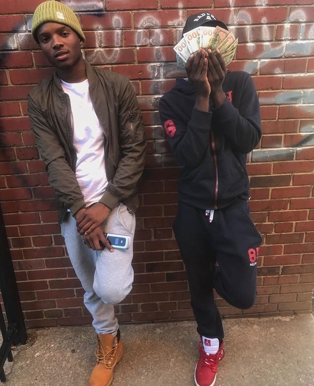 IamlilVon's tweet photo. Take Risks 💯Ann Prosper 🆓💵 #StepOnIt💨 https://t.co/JzMKUGjgjt